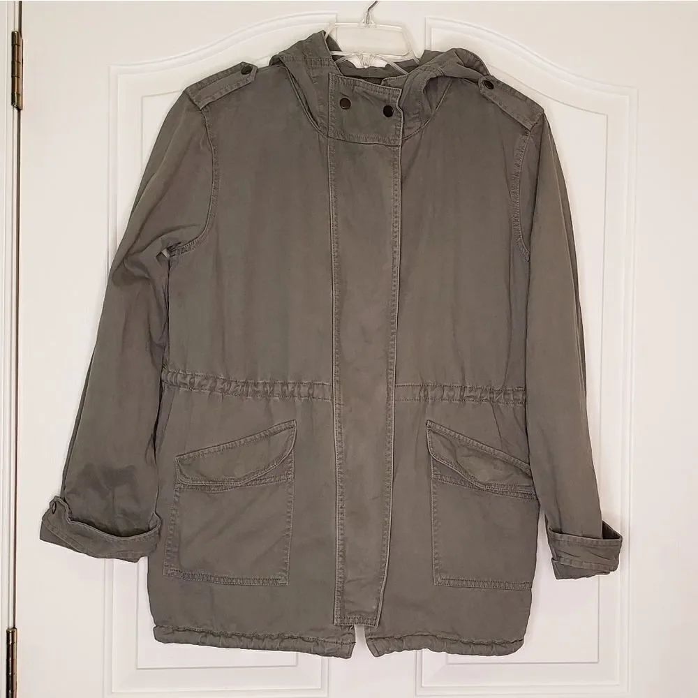 Forever 21 Jacket - Picture 3 of 8